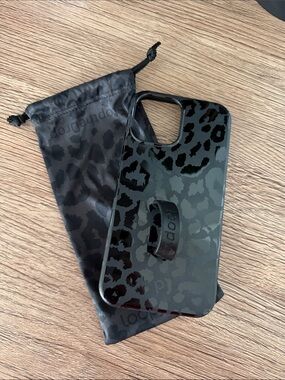 Loopy Black Leopard Print Phone Case with Grip